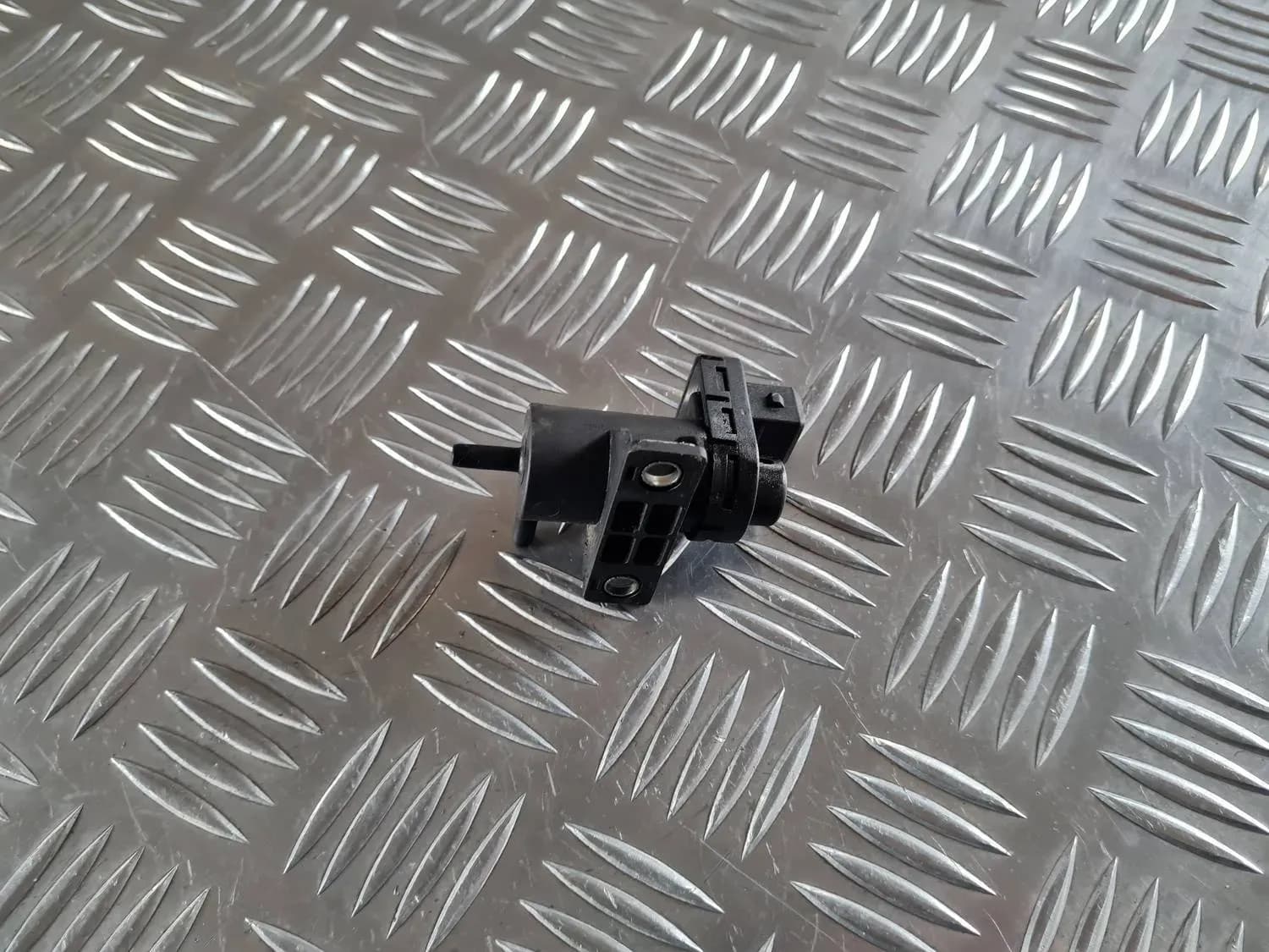 Électrovanne à vide RENAULT SCENIC III 2011 - foto 1