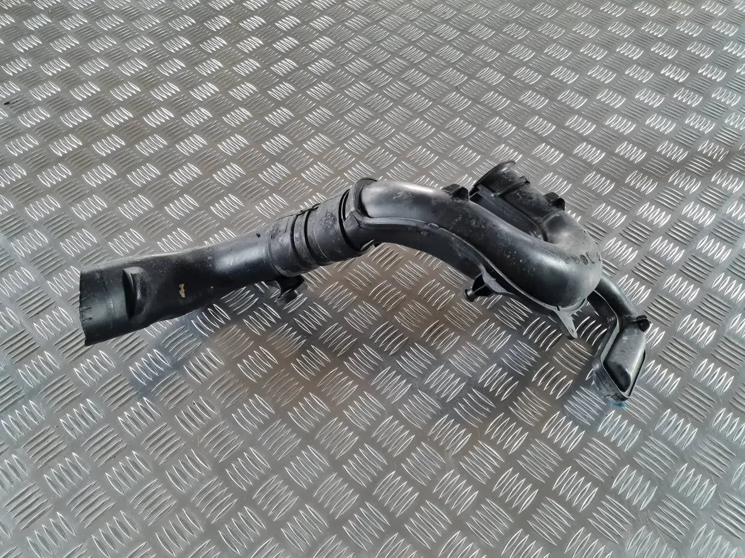 Conduit d’admission d’air RENAULT SCENIC III 2011 - foto 4
