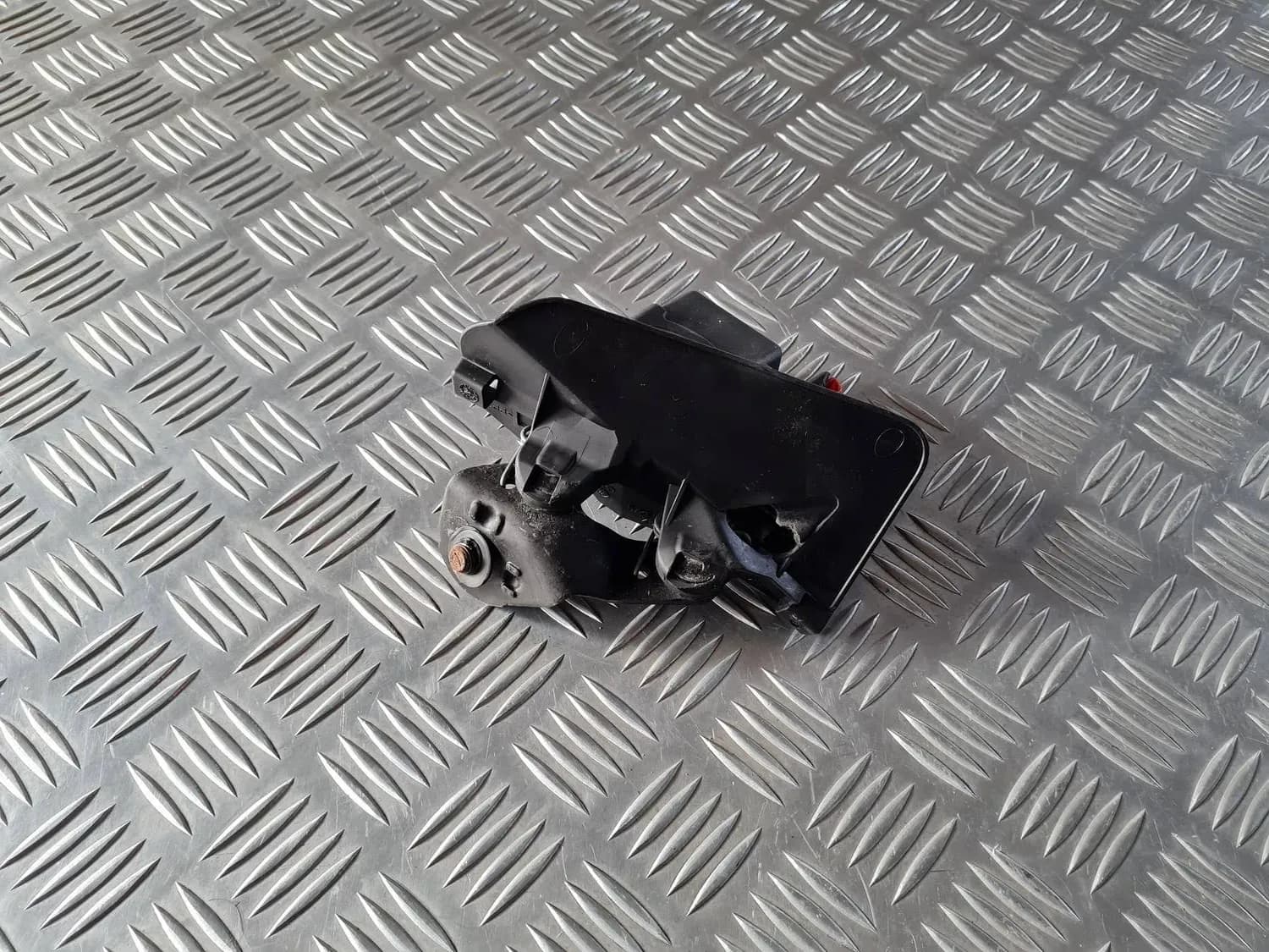 Boucle de ceinture double à l'arrière AUDI A6 2008 - foto 2