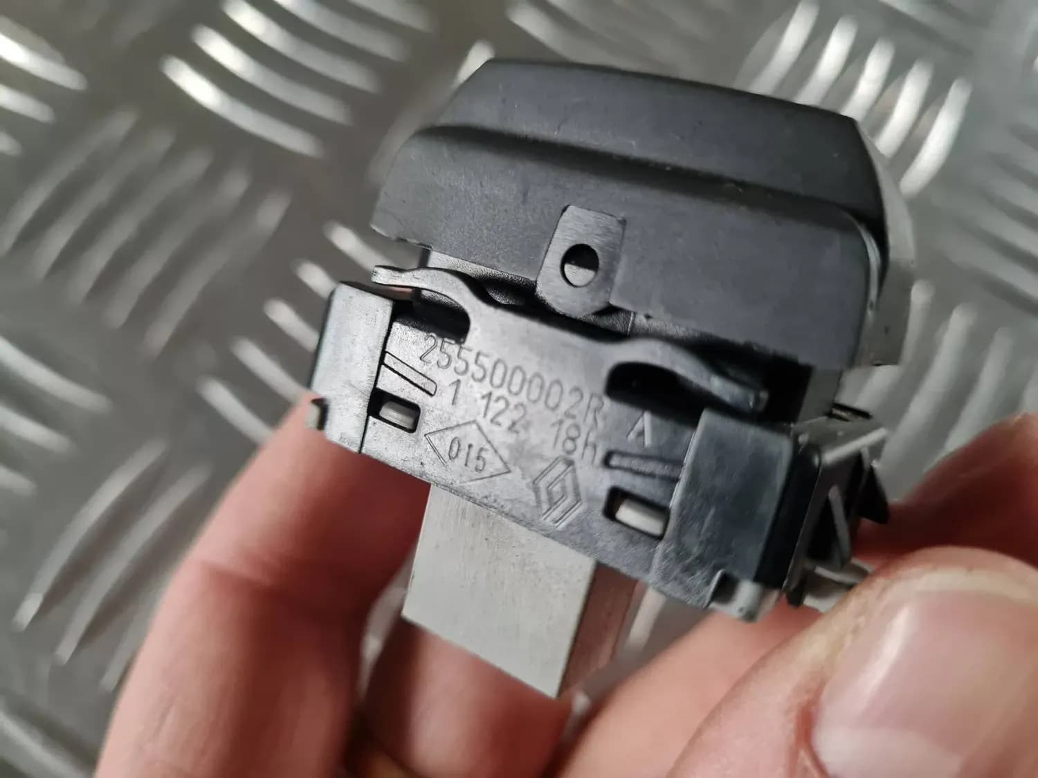 Bouton de réglage de la luminosité RENAULT SCENIC III 2011 - foto 3