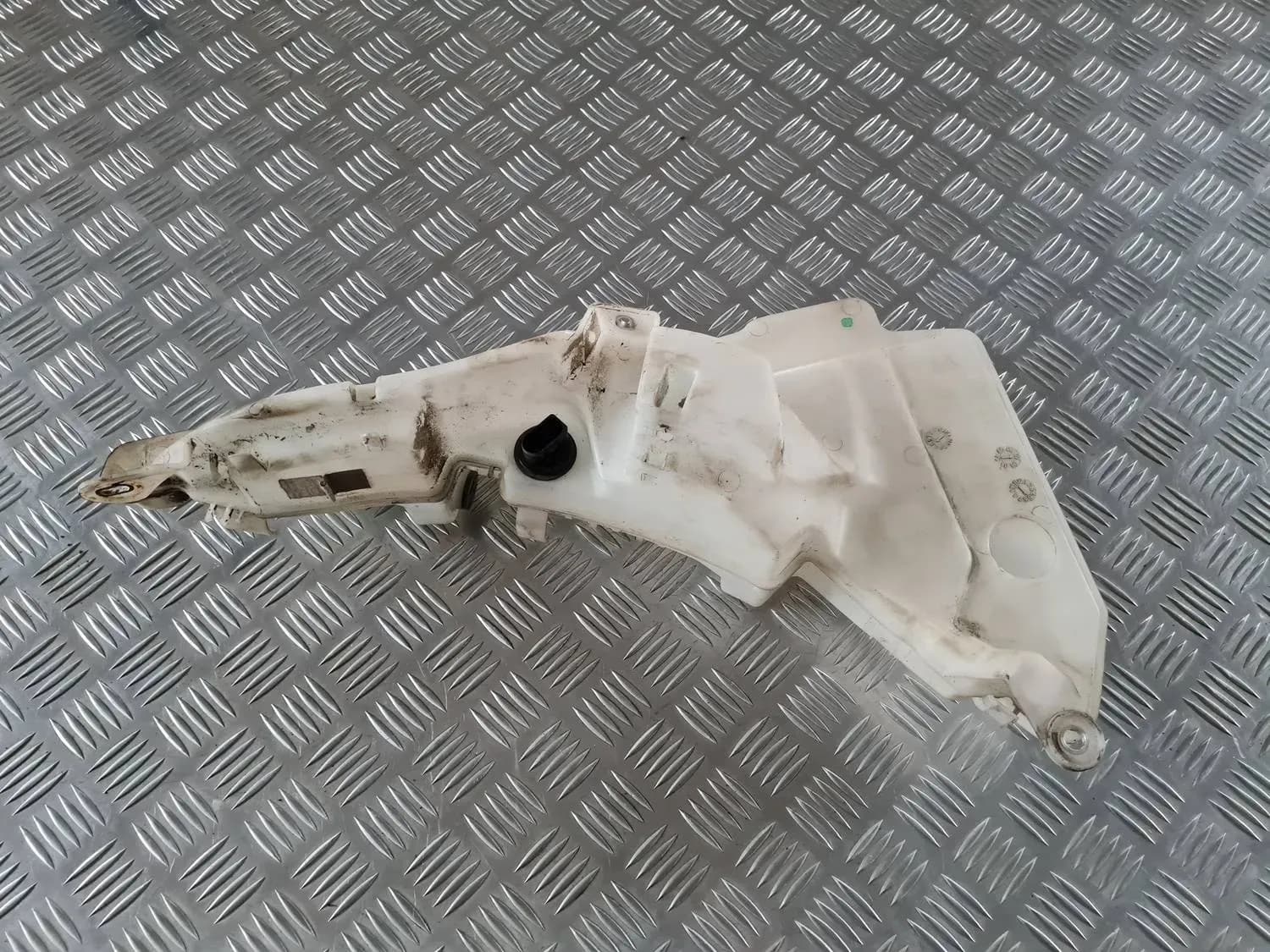 Réservoir de liquide lave-glace AUDI A6 2008