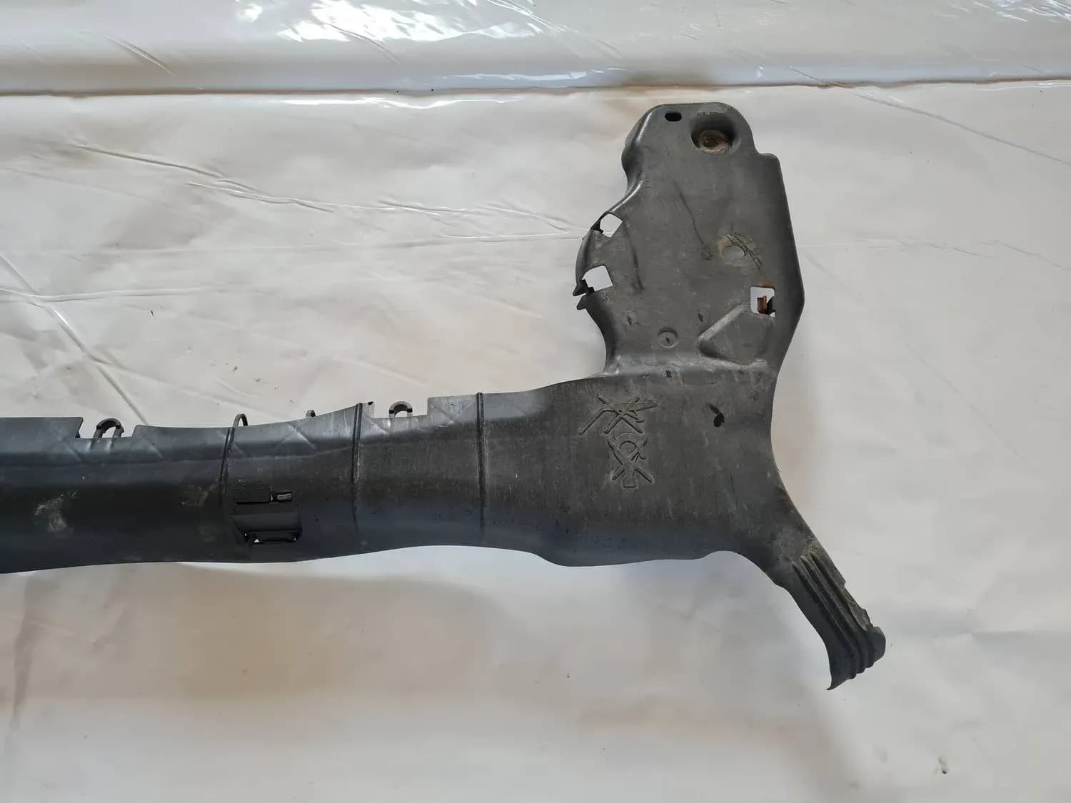 Protection de l'essieu arrière RENAULT SCENIC III 2011 - foto 4