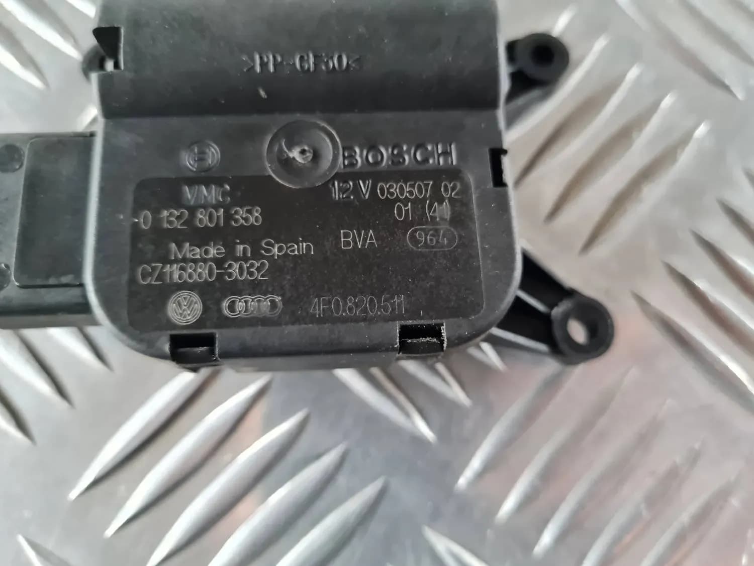 Actionneur du système de chauffage AUDI A6 2008 - foto 2