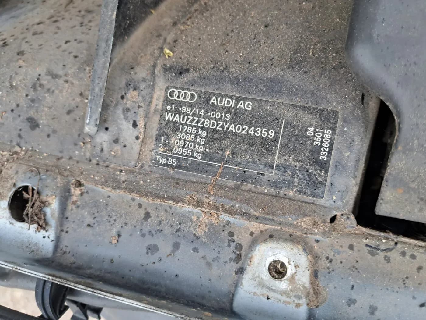 Pièce automobile AUDI A4 1999 - foto 6