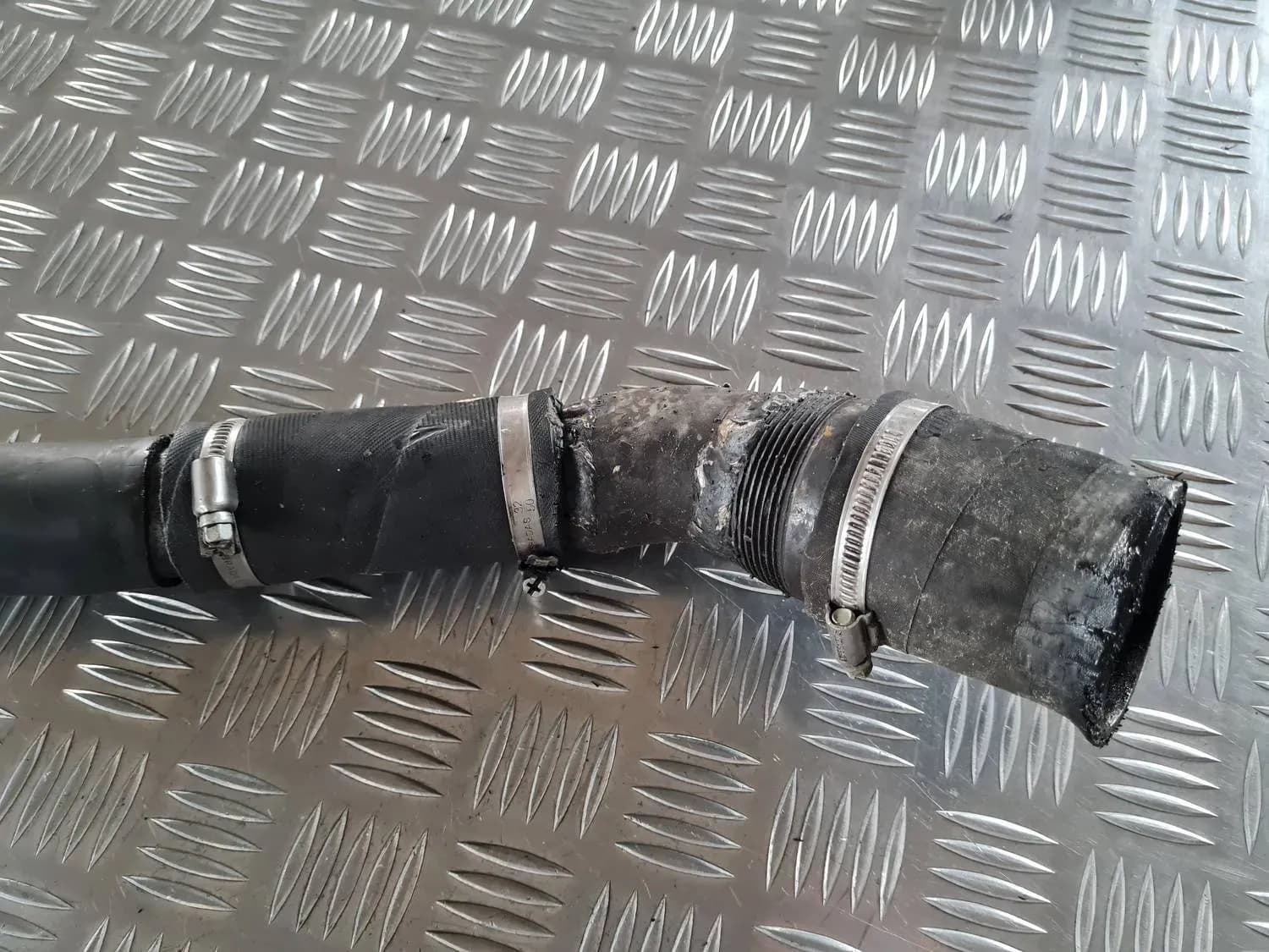 Conduit d’admission d’air RENAULT SCENIC III 2011 - foto 4