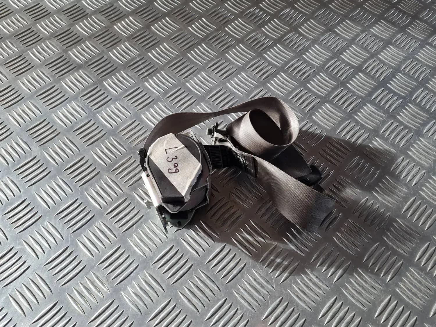 Ceinture de sécurité arrière gauche AUDI A6 2008 - foto 3