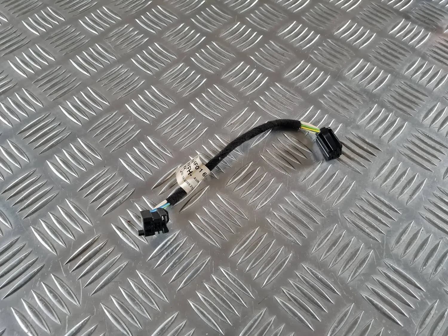 Fil du moteur de lève-vitre électrique AUDI A6 2008