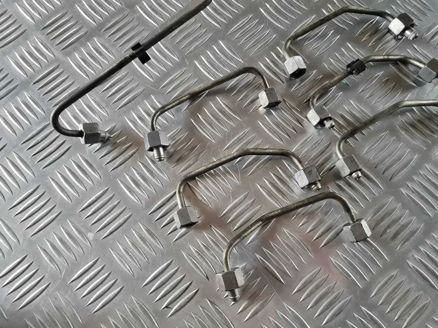 Tuyau de carburant AUDI A6 2008 - foto 2