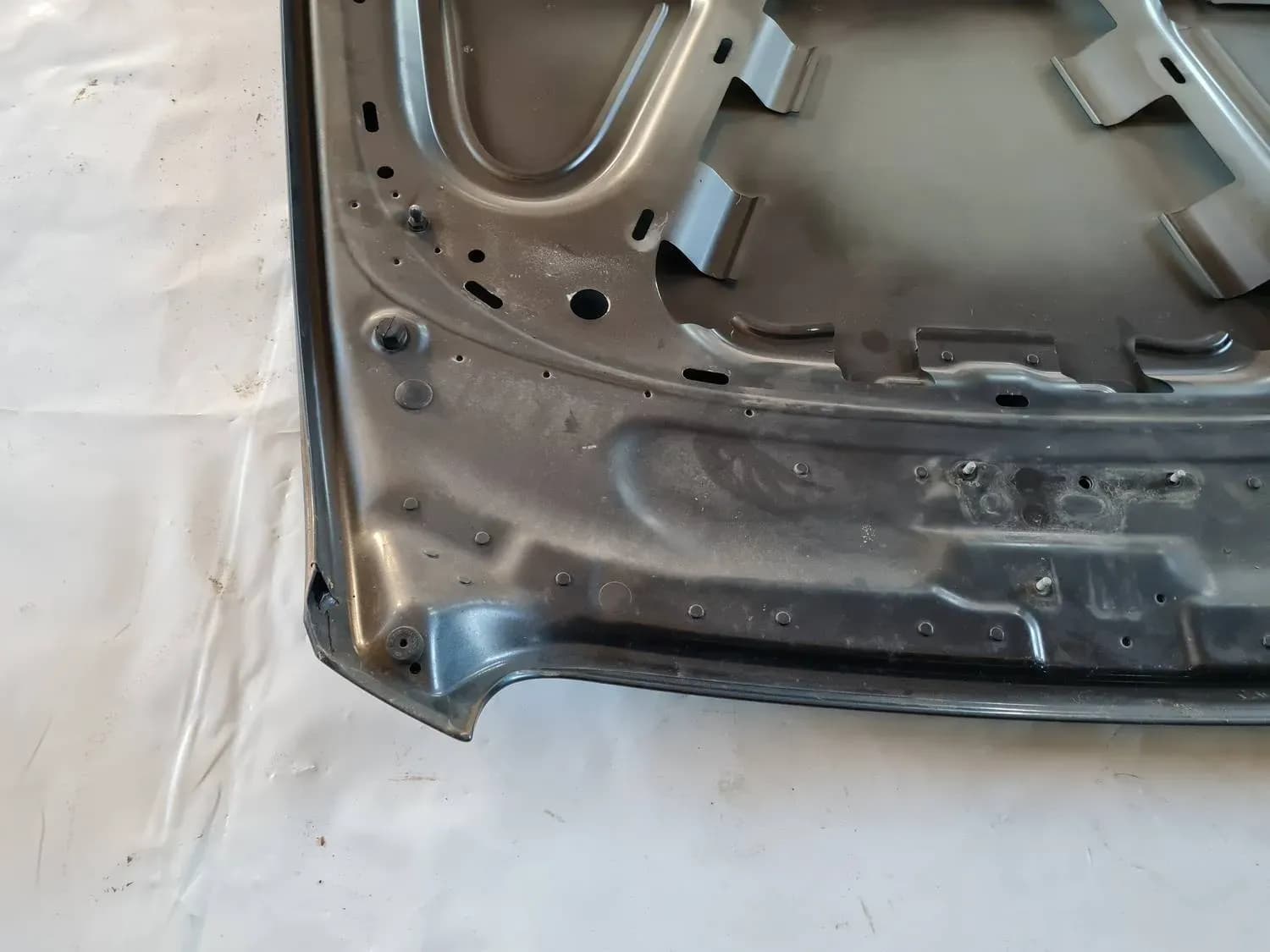 Couverture AUDI A6 2008 - foto 5
