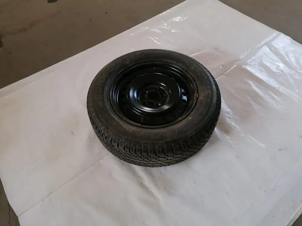 Roue de secours - foto 1