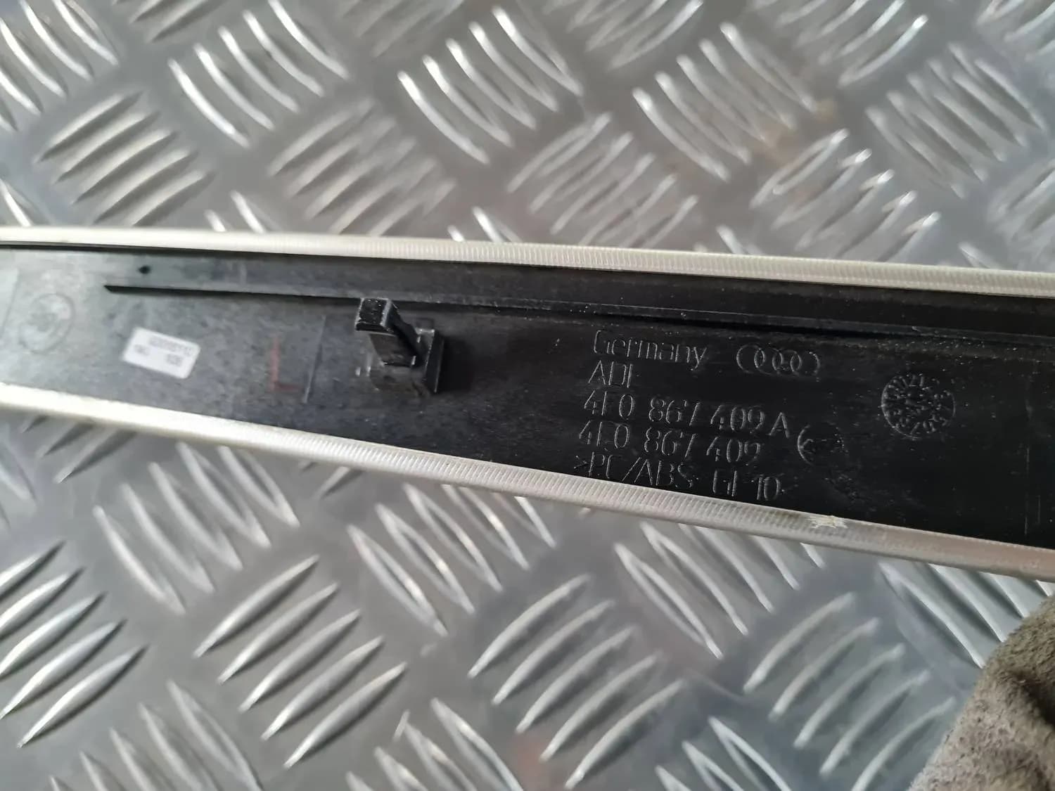 Panneaux de garniture de porte AUDI A6 2008 - foto 2