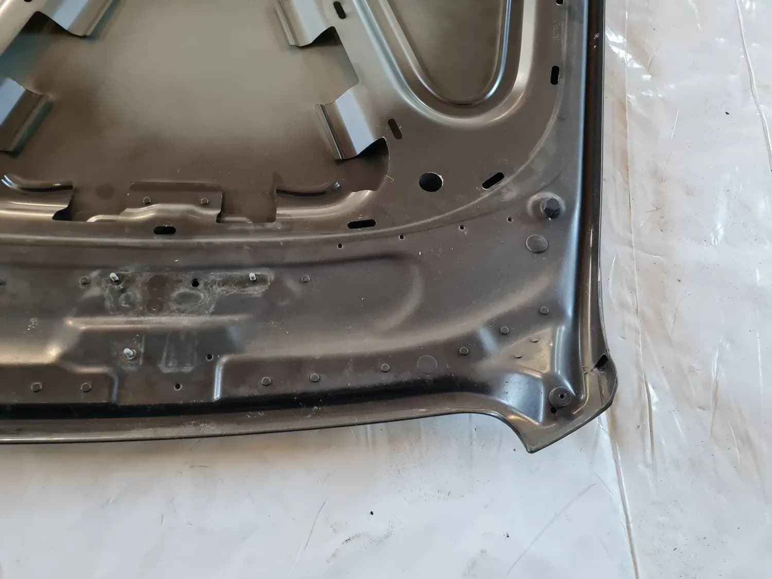 Couverture AUDI A6 2008 - foto 6