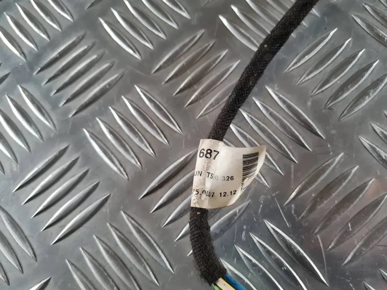 Fil du moteur de lève-vitre électrique AUDI A6 2008 - foto 5