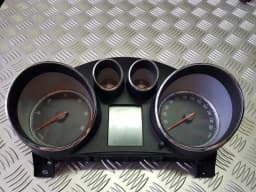 Compteur de vitesse OPEL INSIGNIA SPORTS TOURER 2010