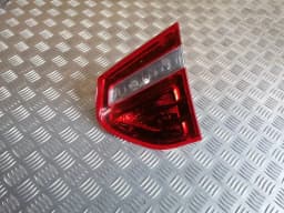 Lampe du couvercle de coffre droit CITROEN PICASSO 2007
