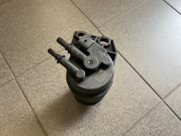 Boîtier de filtre à carburant VOLVO V70 2006