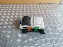 Bloc de fusibles FORD MONDEO 2007
