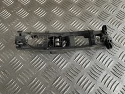 Poignée de porte fixation intérieure MERCEDES BENZ CLS 320 2005
