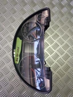Compteur de vitesse AUDI A4 2005