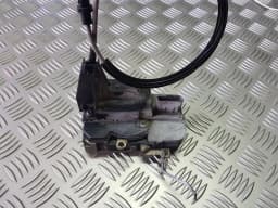 Serrure de la porte avant droite PEUGEOT 307 2007
