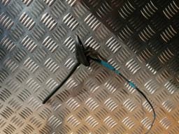 Antenne de toit TOYOTA AVENSIS 2012