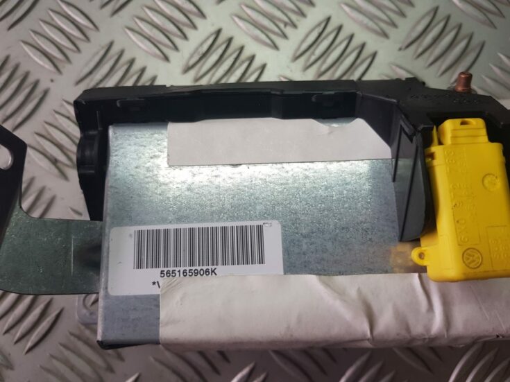 Mērinstrumentu paneļa drošības spilvens priekš VW POLO 2005
