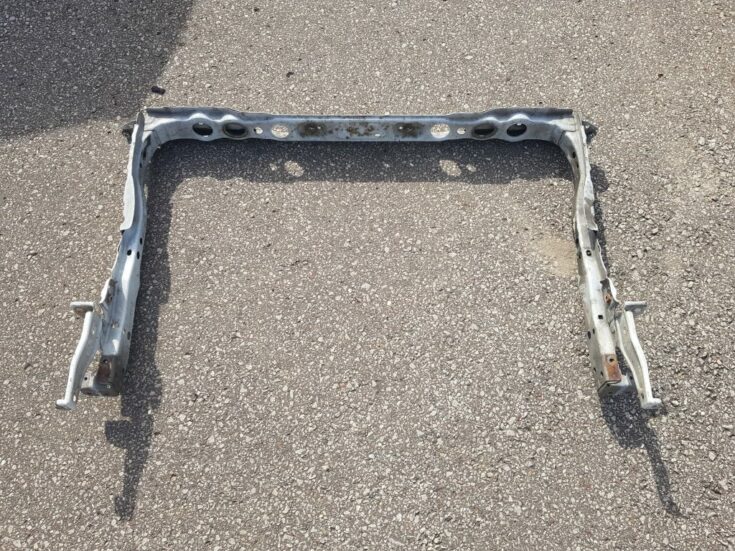 Auto detaļa priekš TOYOTA VERSO 2012