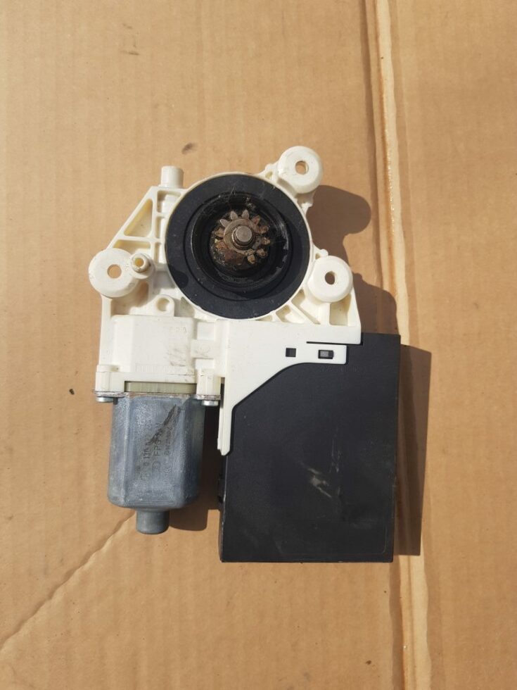 Elektrisko stiklu motors priekš FORD FOCUS 2006