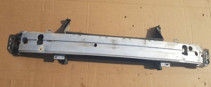 Priekšējā bufera pastiprinātājs priekš VOLVO XC70 2004