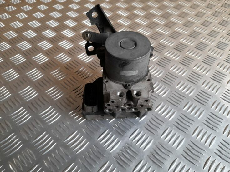 ABS bloks priekš MAZDA 6 2008