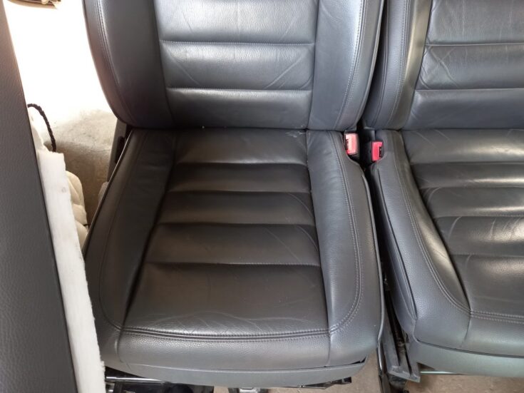 Sēdekļu komplekts priekš VW TOUAREG 2007