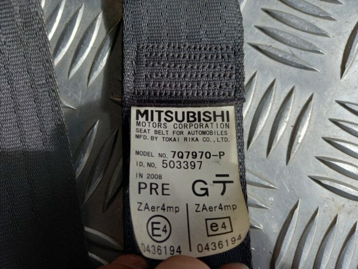Priekšējā labā drošības josta priekš MITSUBISHI LANCER 2009