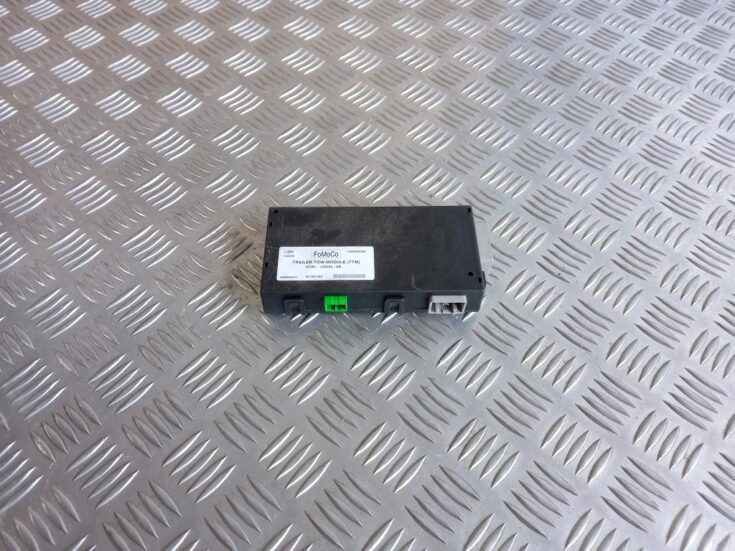 Piekabes āķa vadības bloks priekš LAND ROVER FREELANDER 2007