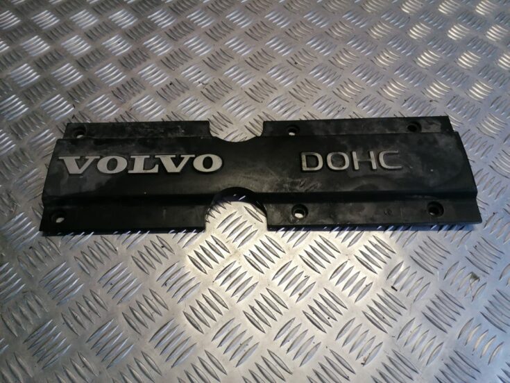 Dzinēja dekoratīva vāka daļa priekš VOLVO 850 1995