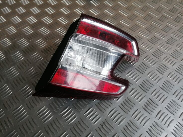 Aizmugurējais labais lukturis priekš RENAULT MEGANE 2011