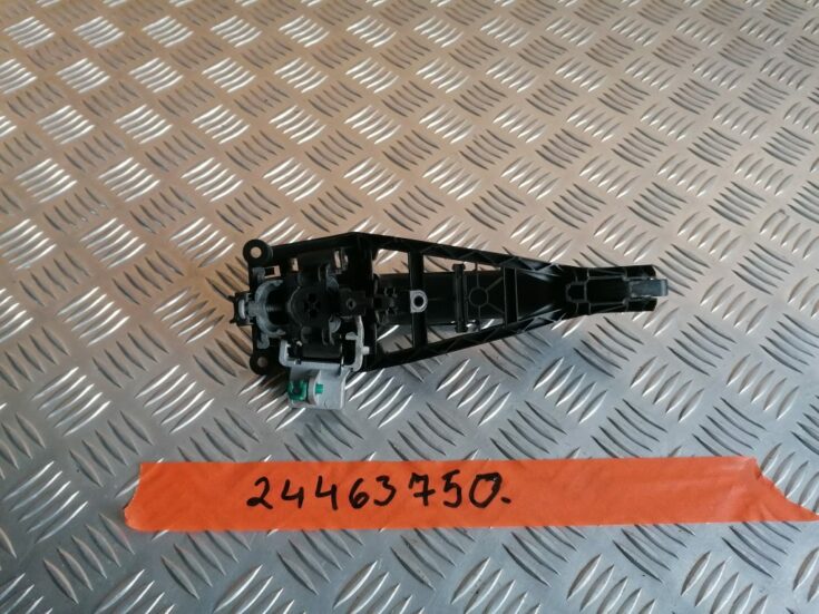Aizmugurējāis labais durvju rokturis priekš OPEL ASTRA H 2006