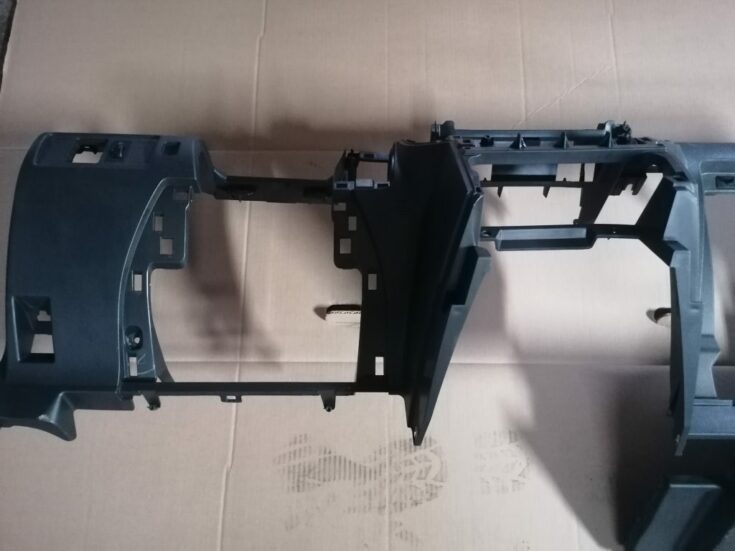 Mērinstrumentu panelis priekš TOYOTA COROLLA VERSO 2005