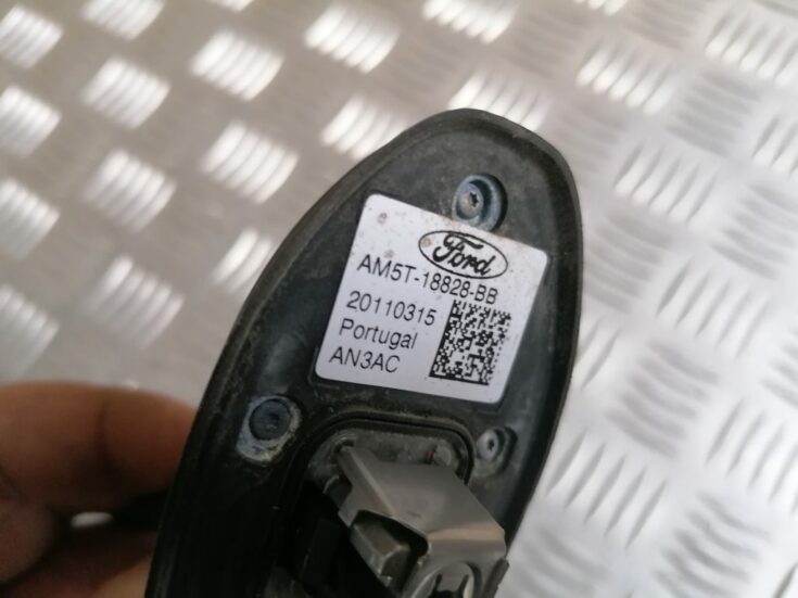 Jumta antena priekš FORD C-MAX 2011