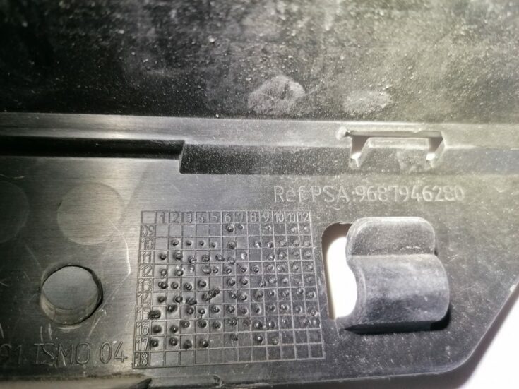 Bufera reste priekš Citroen C4 2011-2016 9687946280