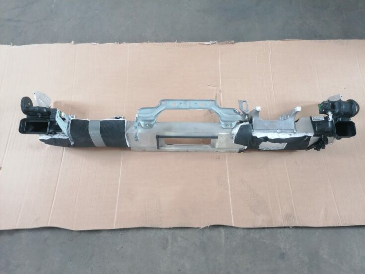 Mērinstrumentu paneļa pastiprinātājs priekš VW PHAETON 2005