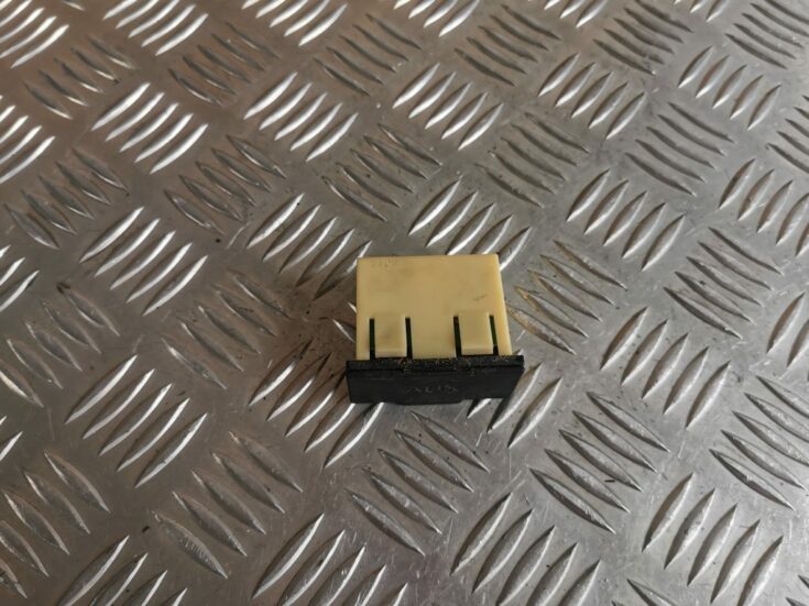 Audio/video AUX adapteris priekš MITSUBISHI LANCER 2009