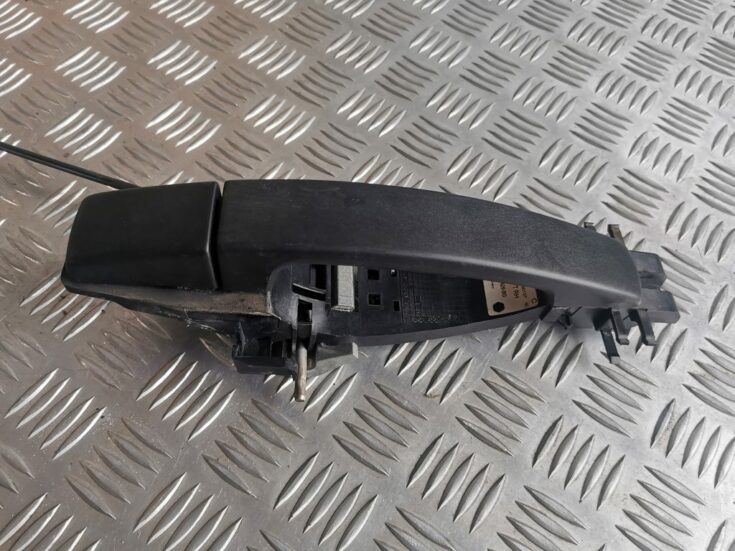 Aizmugurējāis labais durvju rokturis priekš LAND ROVER FREELANDER 2007