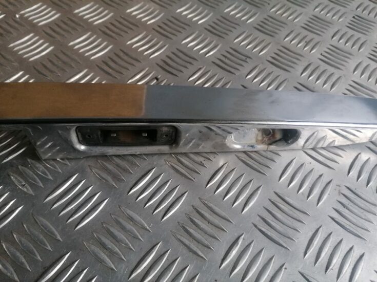 Numura zīmes gaismas uzlika komplektā priekš MERCEDES BENZ ML320 2005 BLACK