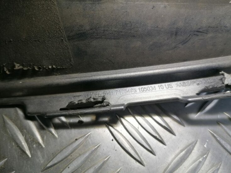 Bufera reste priekš BMW X5 2006-2013 51117175485