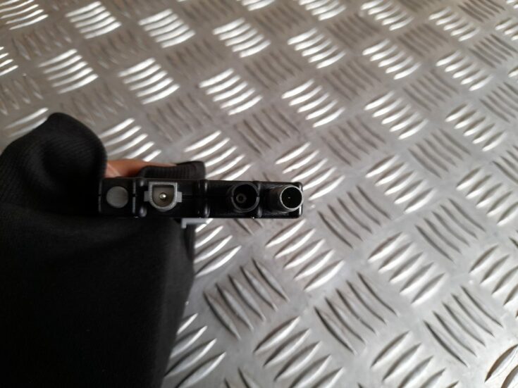 Antenas pastiprinātāja bloks priekš BMW 320D E46 2004 TOURING