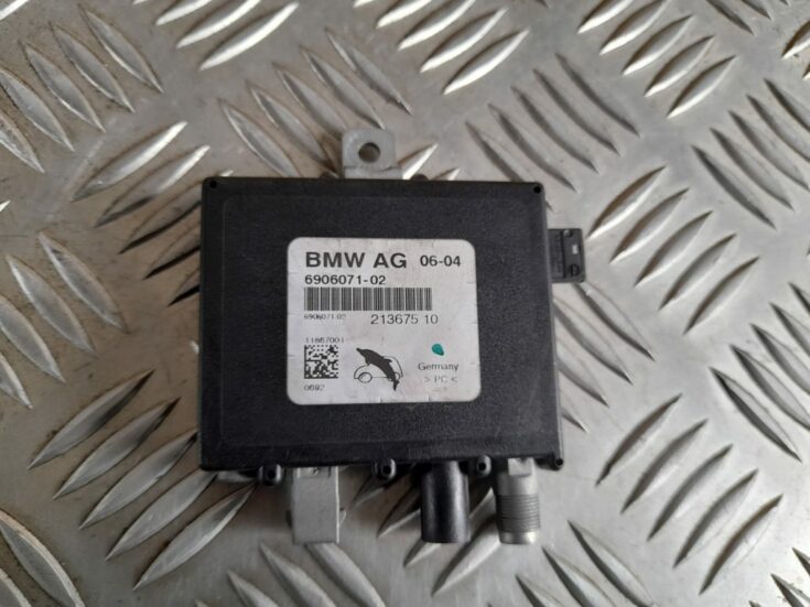 Antenas pastiprinātāja bloks priekš BMW 320D E46 2004 TOURING