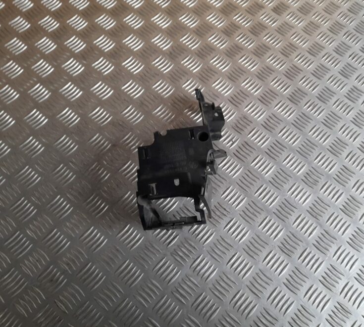 Bagāžnieka nodalījuma plastmasa priekš BMW 320D E46 2004 TOURING