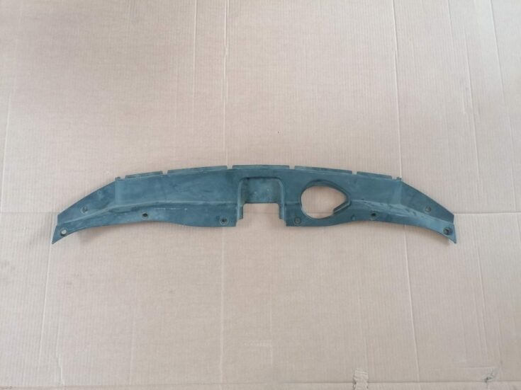 Radiatoru augšēja uzlika priekš Hyundai Santa Fe 2006-2012 863532B000