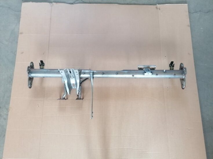 Mērinstrumentu paneļa pastiprinātājs priekš OPEL ASTRA H 2005
