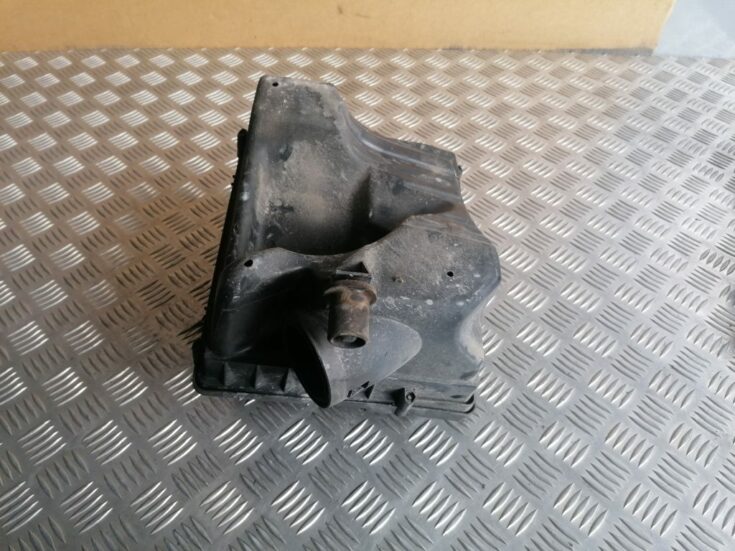 Gaisa filtra korpuss priekš OPEL ASTRA H 2005